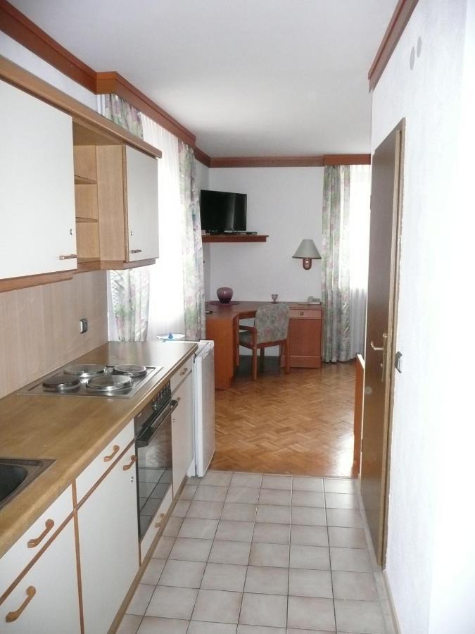 Zum Weissen Roessl Hotel Kallmünz Kamer foto