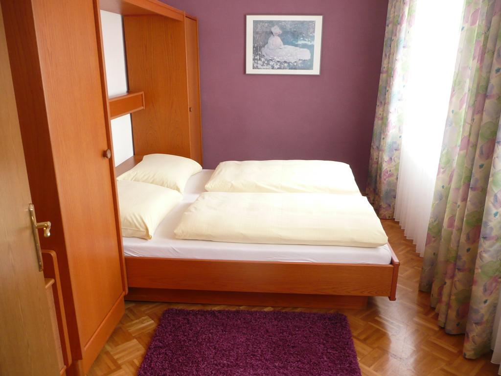 Zum Weissen Roessl Hotel Kallmünz Kamer foto